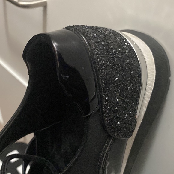 Crazy, sexy, cool - Michael Kors - Picture 7 of 8